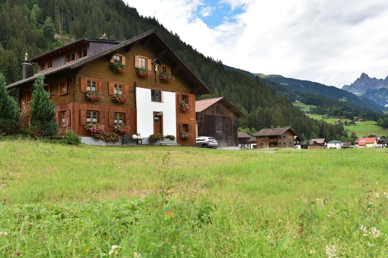 Haus Ida Lägenhet Tschagguns Exteriör bild